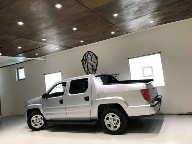 2010 Honda Ridgeline 4x4 RT 4dr Crew Cab